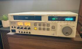 Panasonic Ag-7355-p Super Vhs Professional Video Tape Recorder Vcr Vtr Tested