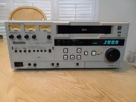 Ag-7650 Panasonic High End Svhs Vcr For Repair Or Parts Ag-7650 Panasonic High End Svhs Vcr For Repair Or Parts