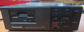 Ag-810-p Panasonic Ag-810 Vintage Video Floppy Recorder Powers On Untested Parts Only