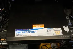 Dmr-ez37v Panasonic Vcr/dv Combo Recorder