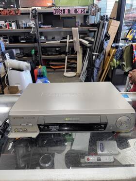 Panasonic Hd635am Nv-hd635am Multi-system Hdmi 6-head Hi-fi Vhs Vcr Premium Bundle