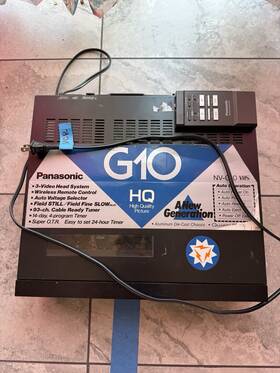 Panasonic Nv-g10 Vhs Player Fully Functional With Remote Controller