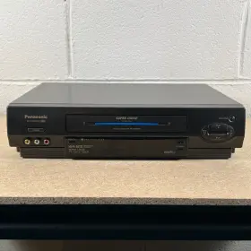 Nv-hd6070px Panasonic Vcr Vhs Super Drive 4 Head Blue Line Works Great