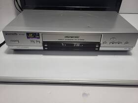 Panasonic Nv-hv61eb-s Nv-hv61eb Vhs Video Tape Cassette Player Recorder. Working No Picture