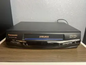 Nv-sd8040px Panasonic Vcr Player Blue Line 4 Head With Remote