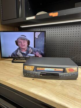 Panasonic P8451 Pv-8451 Blueline Vcr Cleaned/tested With Remote Retro Vision