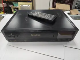 Pav-4924 Panasonic 4 Head Hi Fi Vhs Vcr With Original Remote Powers Untested