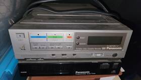 Panasonic Pb-8000 Vintage 1984 Pv-8000 And Pv-a860 Portable Video Cassette Recorder Vhs