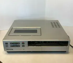 Pv-1220-k Panasonic Rare Video Cassette Recorder As Is For Parts Or Repair
