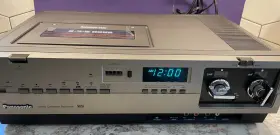 Pv-1275 Panasonic Top Load Vcr Model With Manual As Is Powers Up Pv-1275 Panasonic Top Load Vcr Model With Manual As Is Powers Up