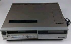 Panasonic Pv-1620 Vhs Vcr Made In Japan Parts Or Repair Pv-1620m