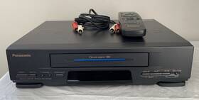 Panasonic Pv-2401 Vcr Vhs Omnivision Blue Line With Remote