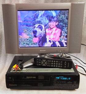 Panasonic Pv-2700 Rare Vintage Black Omnivision Vhs Vcr Pv-2700b With Remote And Rca Cable