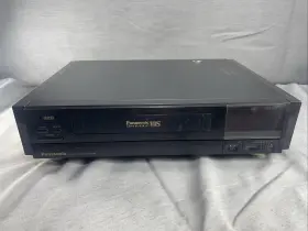 Pv-2900 Panasonic Vhs Vcr For Parts- Omnivision 155 Ch Quartz Tuning Repair