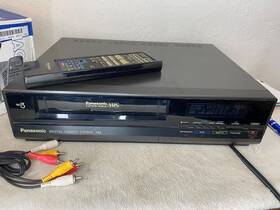 Panasonic Pv-3720 Omnivision Vhs Vcr Player Recorder Remote Cables Tested Works
