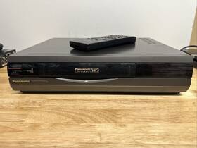 Panasonic Pv-4005-k Pv-4005 Vcr Player Vhs Cassette Recorder Digital Quartz Hq Hi-tech 4