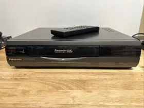 Pv-4005-k Panasonic Pv-4005 Vcr Player Vhs Cassette Recorder Digital Quartz Hq Hi-tech 4