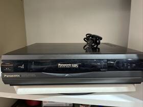 Panasonic Pv-4010 Hi-fi Omnivision 4 Head Vcr Vhs Recorder/play Parts Only