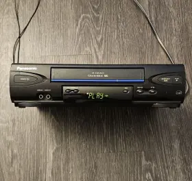 Pv-v4022-a Panasonic Pv-4022-a Blueline 4 Head Omnivision Vhs Player Inch No Remote Works Pv-v4022-a Panasonic Pv-4022-a Blueline 4 Head Omnivision Vhs Player Inch No Remote Works