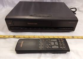 Panasonic Pv-4103u Vhs Omnivision Model With Remote Dated 1991 Working