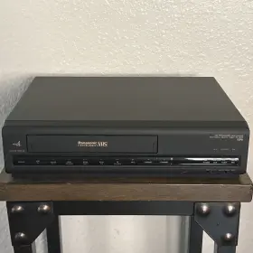 Pv-4250 Panasonic Hi-fi Stereo Deck Vcr/vhs Player With Omnivision No Remote Wrks
