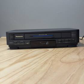 Panasonic Pv-4314 - Vhs Player Without Remote- Hifi Omnivision Vcr Plus
