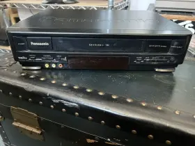 Pv-4355s Panasonic Stereo Vcr Vhs Player For Parts Or Repair Powers On Read