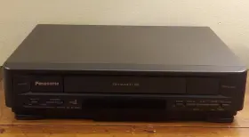 Pv-4408 Panasonic Onmivision Vhs Vcr Video Cassette Recorder Tested Working Pv-4408 Panasonic Onmivision Vhs Vcr Video Cassette Recorder Tested Working