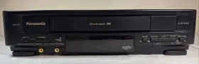 Pv-4425s Panasonic / Onmivision Vcr Vhs Video Cassette Recorder Working