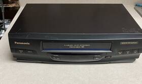 Panasonic Pv-450-k 4-head Hi-fi Omnivision Blue Line Vcr Vhs No Remote