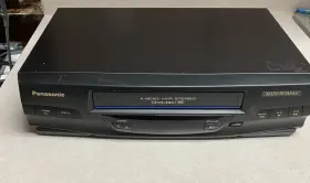 Pv-450-k Panasonic 4-head Hi-fi Omnivision Blue Line Vcr Vhs No Remote