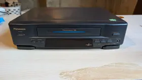 Pv-4501-k Panasonic Pv-4501 Blue Line Vcr Vhs Player Recorder Omnivision No Remote