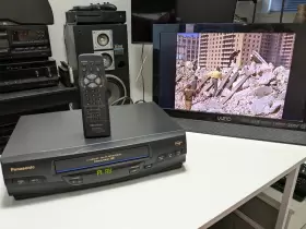 Pv-4503 Panasonic Pv-4501 Vintage Vcr Omnivision With Remote Blue Line Tested Works Pv-4503 Panasonic Pv-4501 Vintage Vcr Omnivision With Remote Blue Line Tested Works