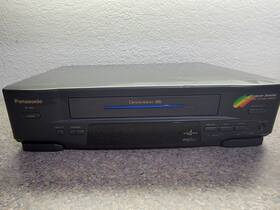 Panasonic Pv-4511 Vtg Omnivision Mono Vcr/vhs Player Blue Line Works