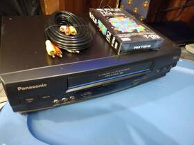 Panasonic Pv-4540 Vcr Blueline 4 Head Hi-fi Stereo Vhs Tested Audio Video Cables