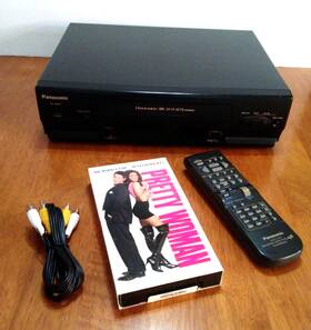 Panasonic Pv-4555s 4 Head Vcr Player Recorder With Remote And Av Cables Free Movie
