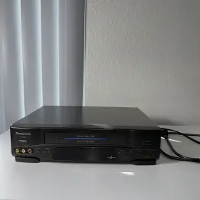 Pv-4559 Panasonic Vcr Vhs Player Recorder No Remote Read