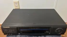 Pv-4610 Panasonic Vhs Vcr 4head Omnivision No Remote