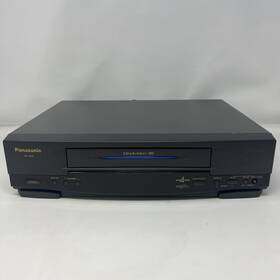Panasonic Pv-4617 Pv-v4617 Blueline 4 Head Omnivision Vhs Vcr Tested And Works No Remote