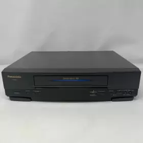 Pv-v4617 Panasonic Pv-4617 Blueline 4 Head Omnivision Vhs Vcr Tested And Works No Remote