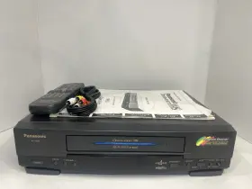 Pv-4652-k Panasonic Pv-v4652 Vhs Vcr 4 Head Hi-fi Blue Line With Remote And Manual Tested