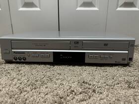 Panasonic Pv-4734s Vcr And Dvd Combo Pv-d4734s Hi-fi 4-head No Remote Control Tested Works