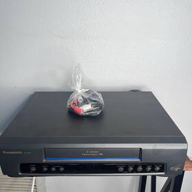 Panasonic Pv-7401-k Vcr Vhs Recorder Player Omnivision 4-head Blue Line Tested