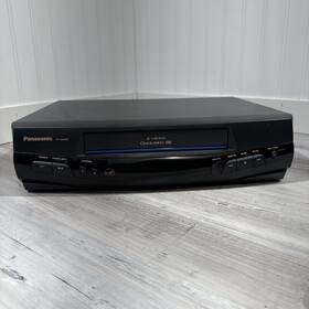Panasonic Pv-8405s 4 Head Vhs Vcr Video Cassette Recorder Tested Works Blue Line