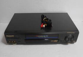 Panasonic Pv-8663 Omnivision Hifi Blueline Vhs Vcr Player Recorder No Remote