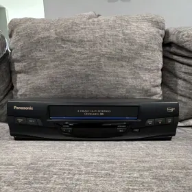 Pv-9650 Panasonic 4-head Hi-fi Stereo Omnivision Vhs Vcr Plus Player Pv-9650 Panasonic 4-head Hi-fi Stereo Omnivision Vhs Vcr Plus Player