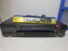 Pv-s9670 Panasonic Pv-9670 Omnivision Vcr With Remote Floor Model Demo Mode Read Desc
