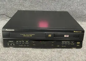 Pv-d4732 Panasonic Dvd Vcr Deck 4 Head Hi-fi Stereo Omnivision Vhs Without Remote