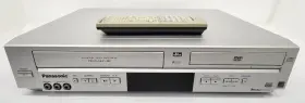 Pv-d4734s Panasonic Combo Vhs/dvr Player With Remote Read