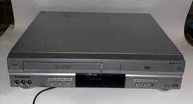 Panasonic Pv-dv4733s Pv-d4733s Vcr Dvd Combo Hifi 4 Head Omnivision Stereo No Remote Tested
